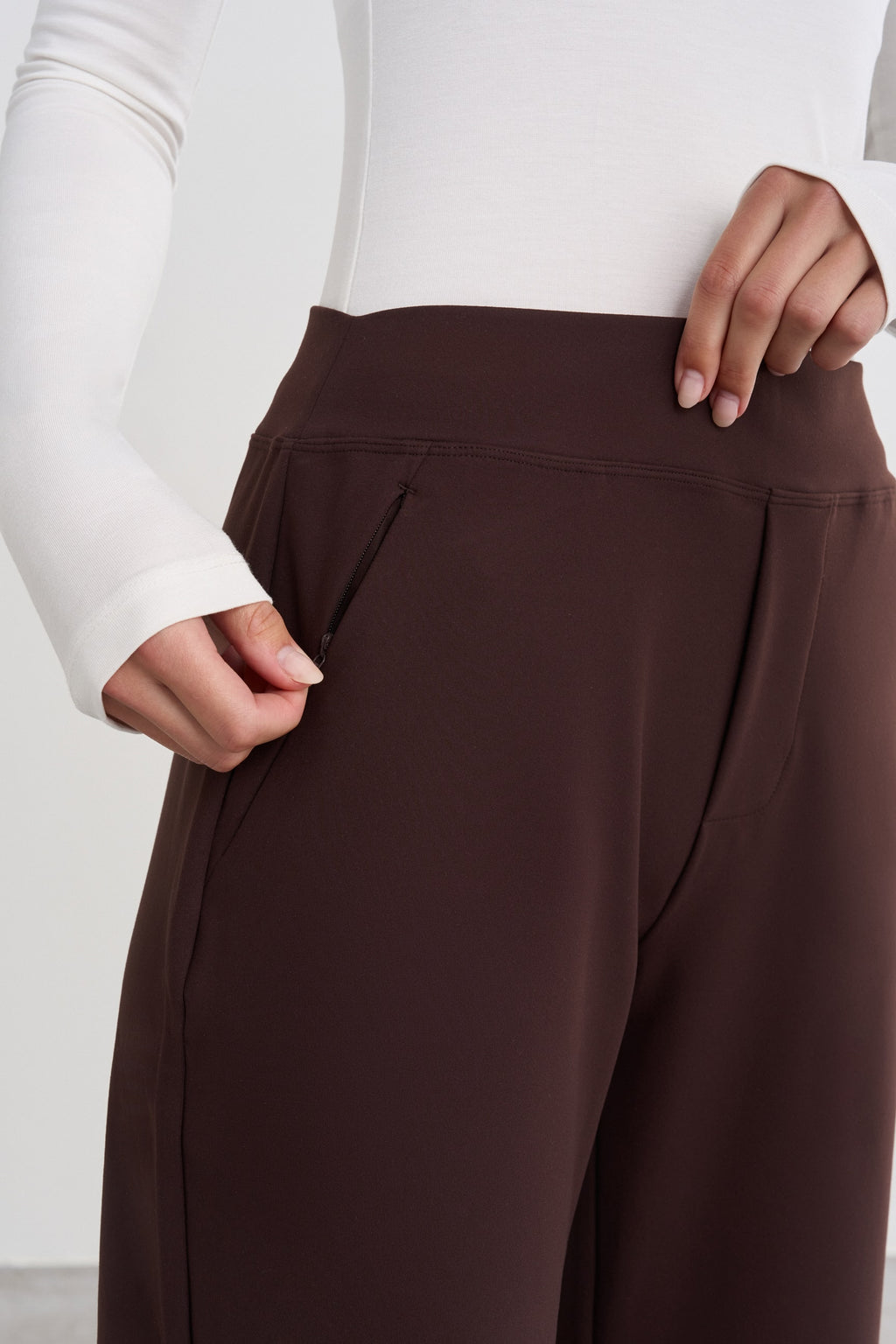 Tailored Relaxed Pants - for dame - Famme - Pants